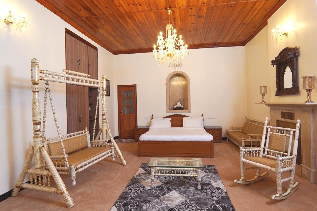 Bed and Breakfast The Edgeworth Шімла Екстер'єр фото